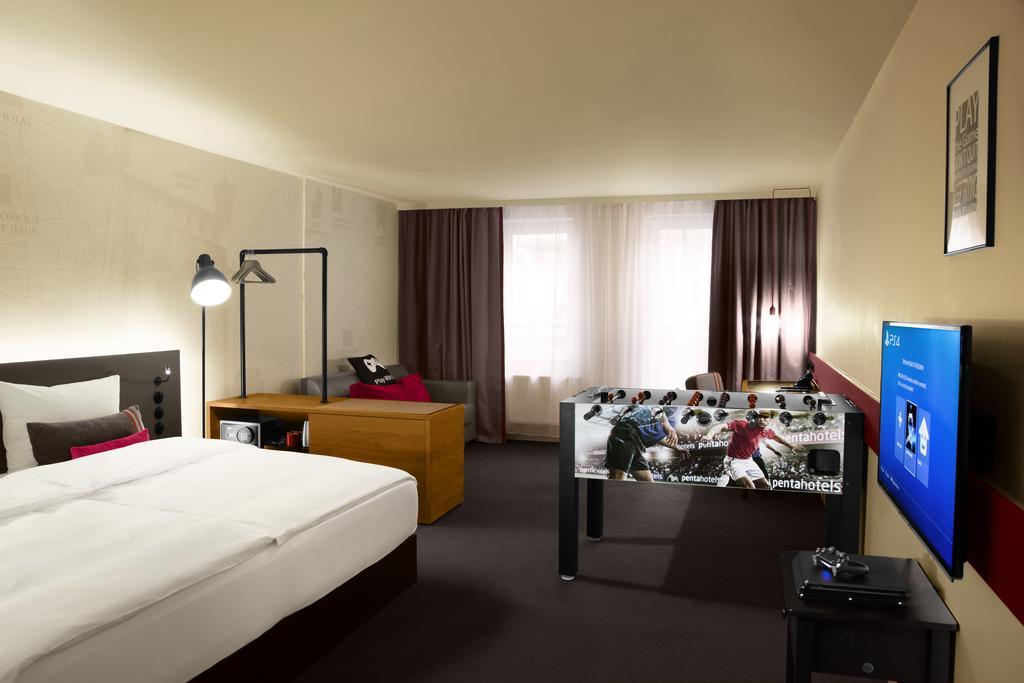 Hotel Pulse8 