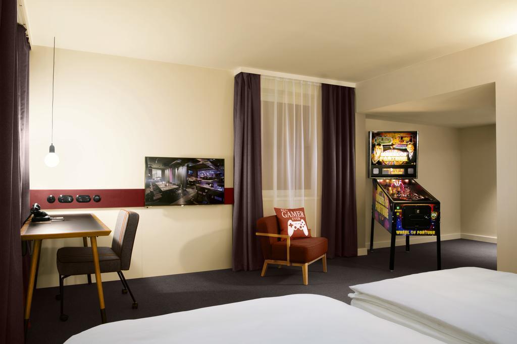 Hotel Pulse8 